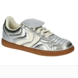 Steve Madden NYC Madrid Metallic Silver Retro Sneakers Sz 10
